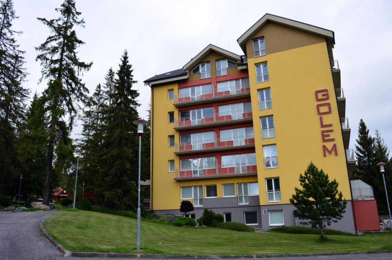 Apartman G4 V Tatranskej Strbe - Apartmanovy Dom Golem Tatranska Strba Exterior photo